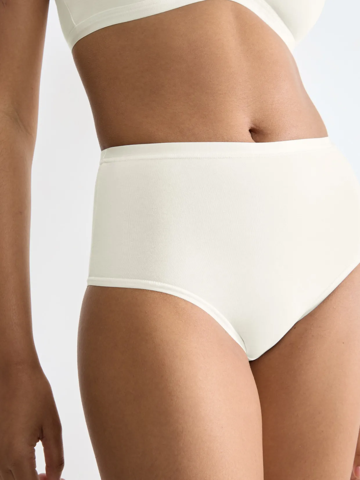 Sloggi 2 culottes maxi + 1 gratuite Go Daily