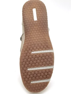 Femme Pédiconfort Babies à scratch