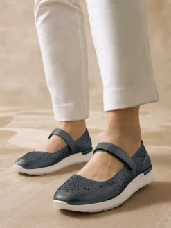 Femme Pédiconfort Babies à scratch semelle amovible