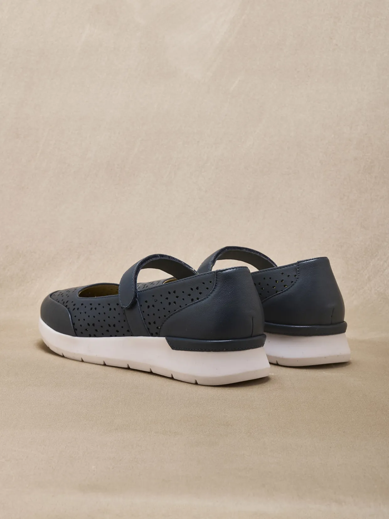 Femme Pédiconfort Babies à scratch semelle amovible