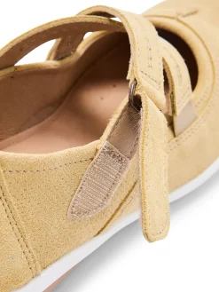 Femme Pédiconfort Babies cuir brides croisées