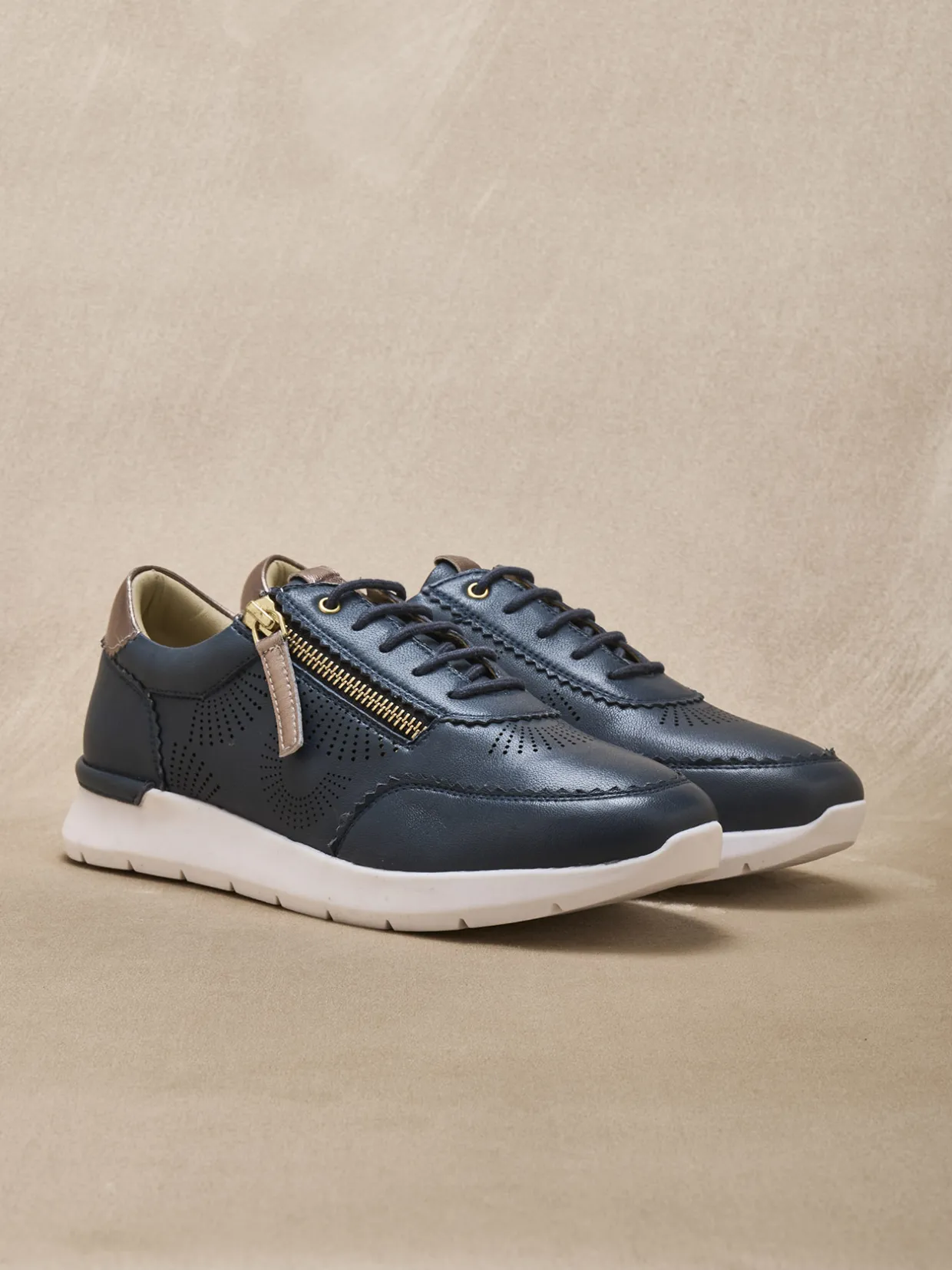 Femme Pédiconfort Baskets zip et lacets semelle amovible