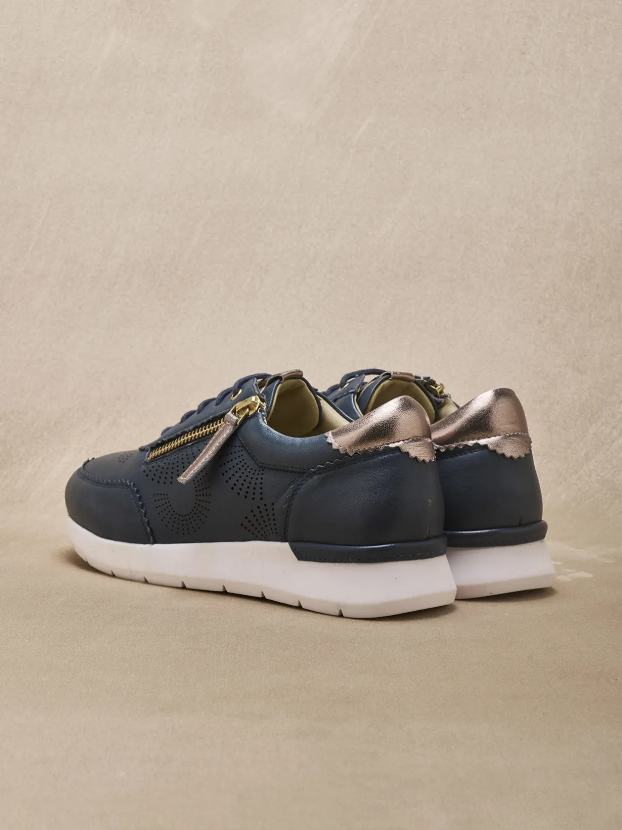 Femme Pédiconfort Baskets zip et lacets semelle amovible