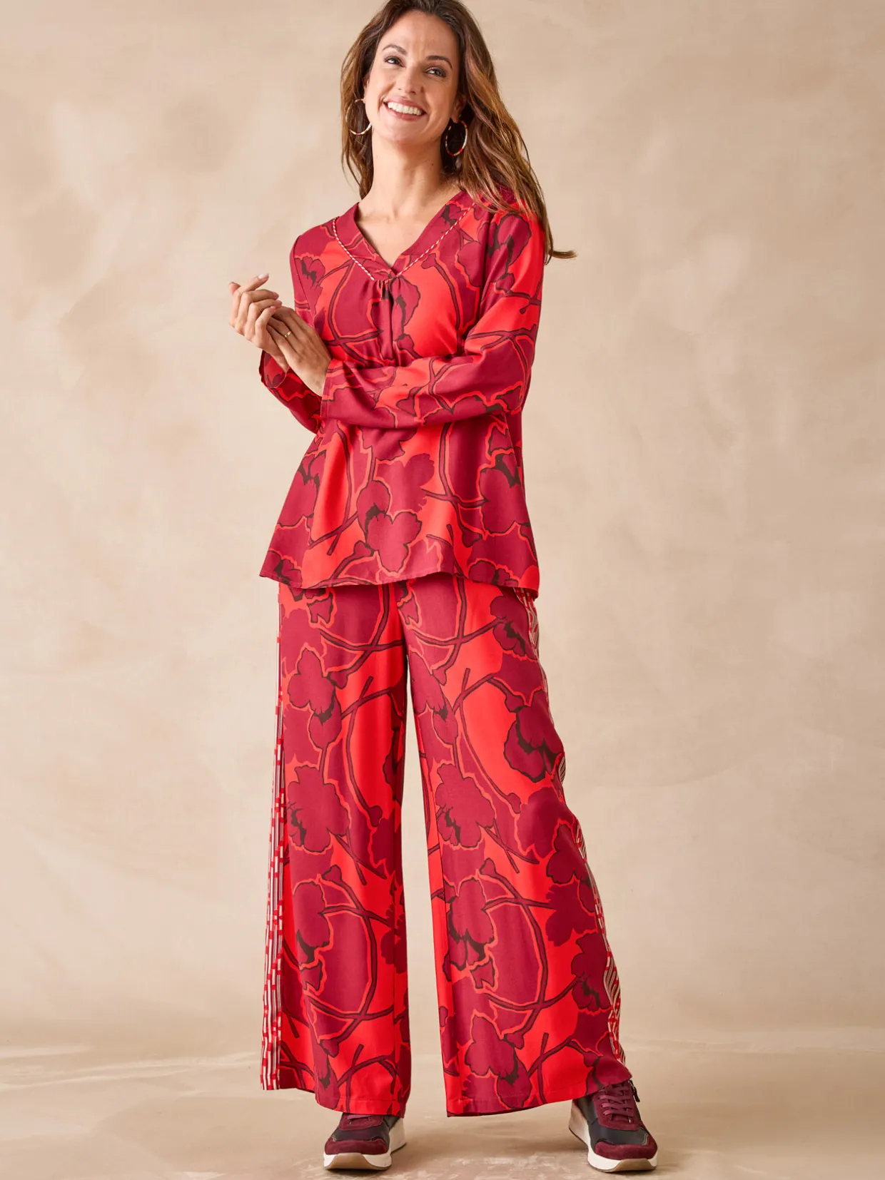 Femme Daxon Blouse encolure V