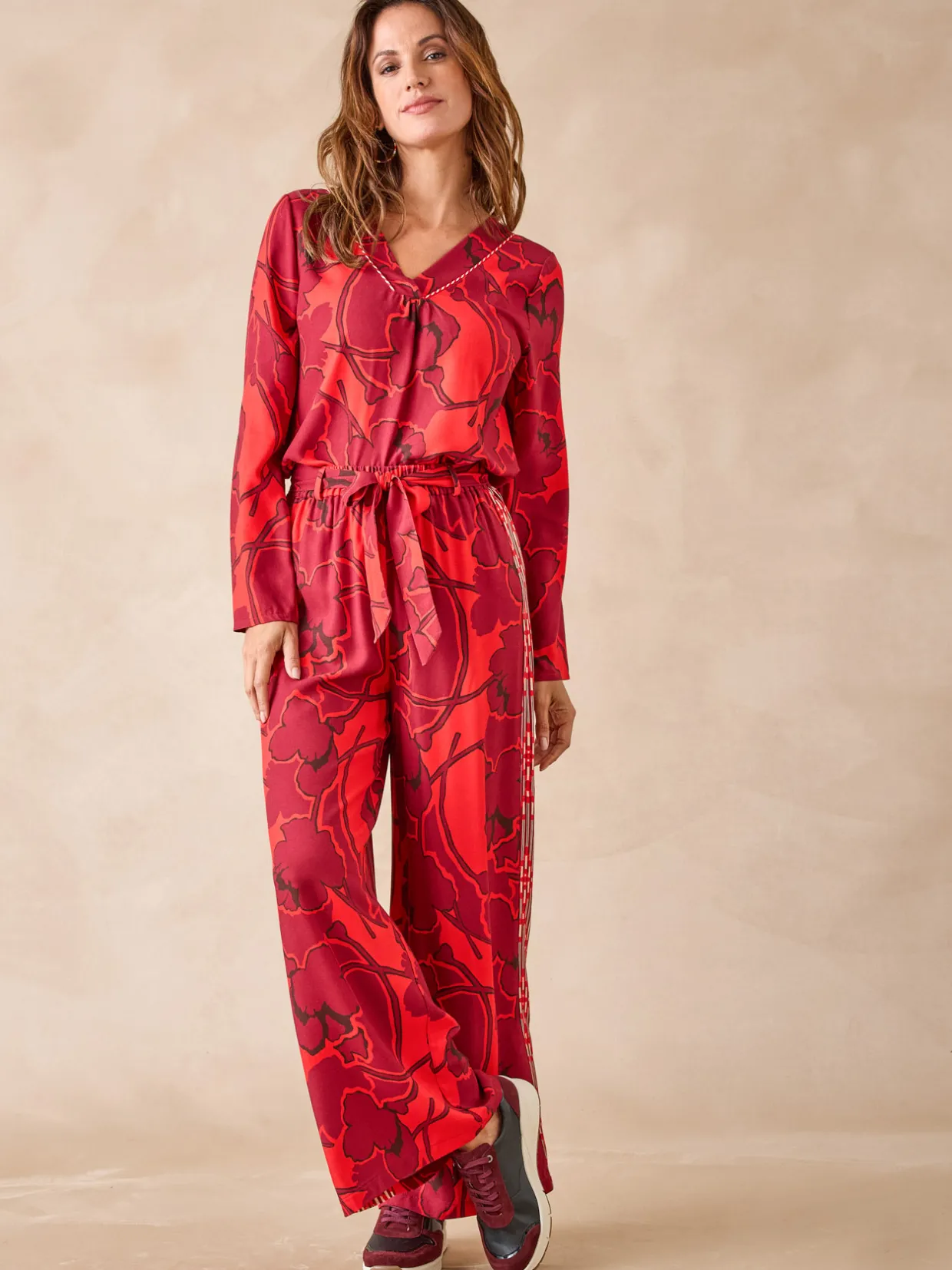 Femme Daxon Blouse encolure V