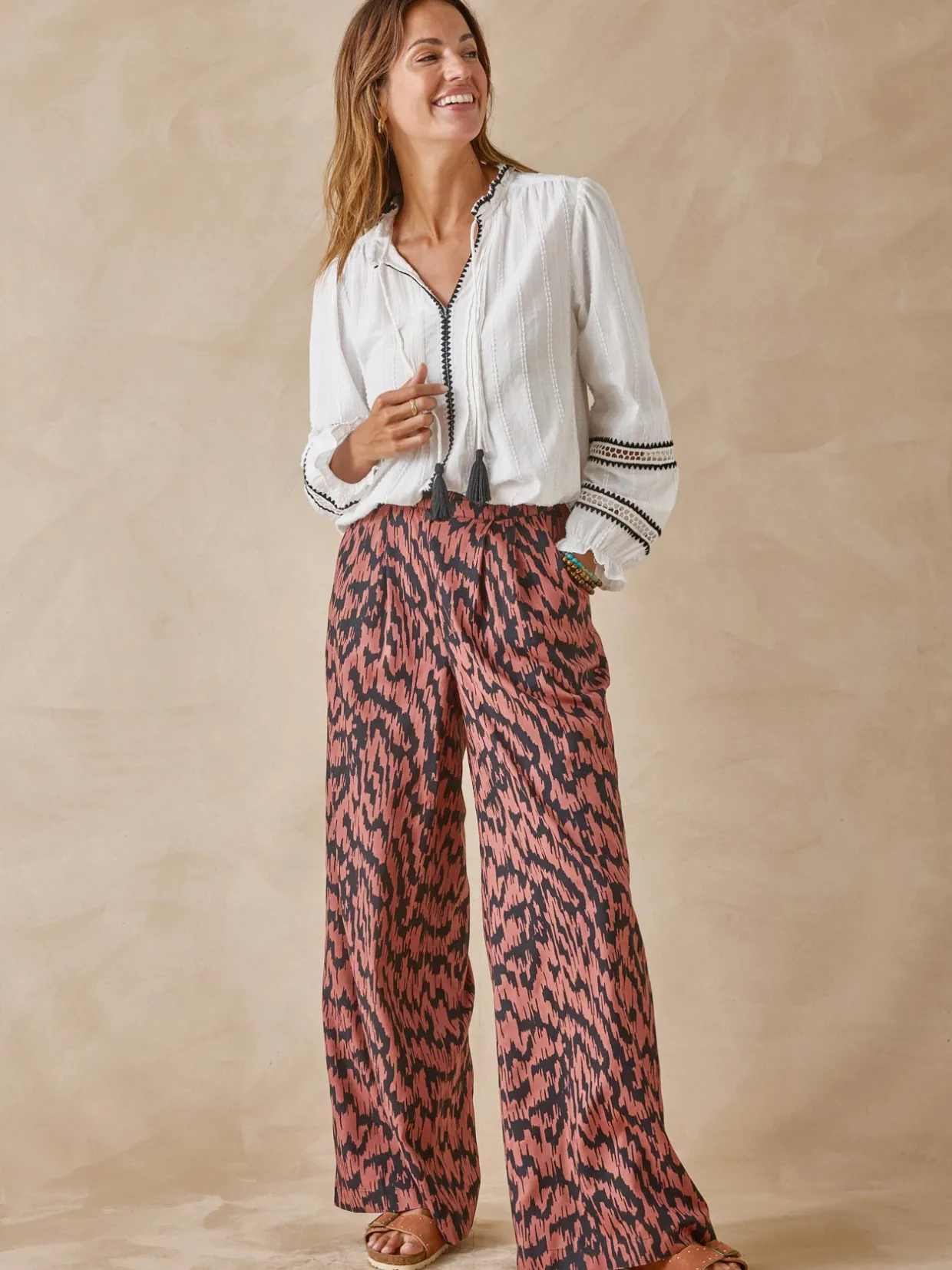 Femme Daxon Blouse raffinée fantaisie