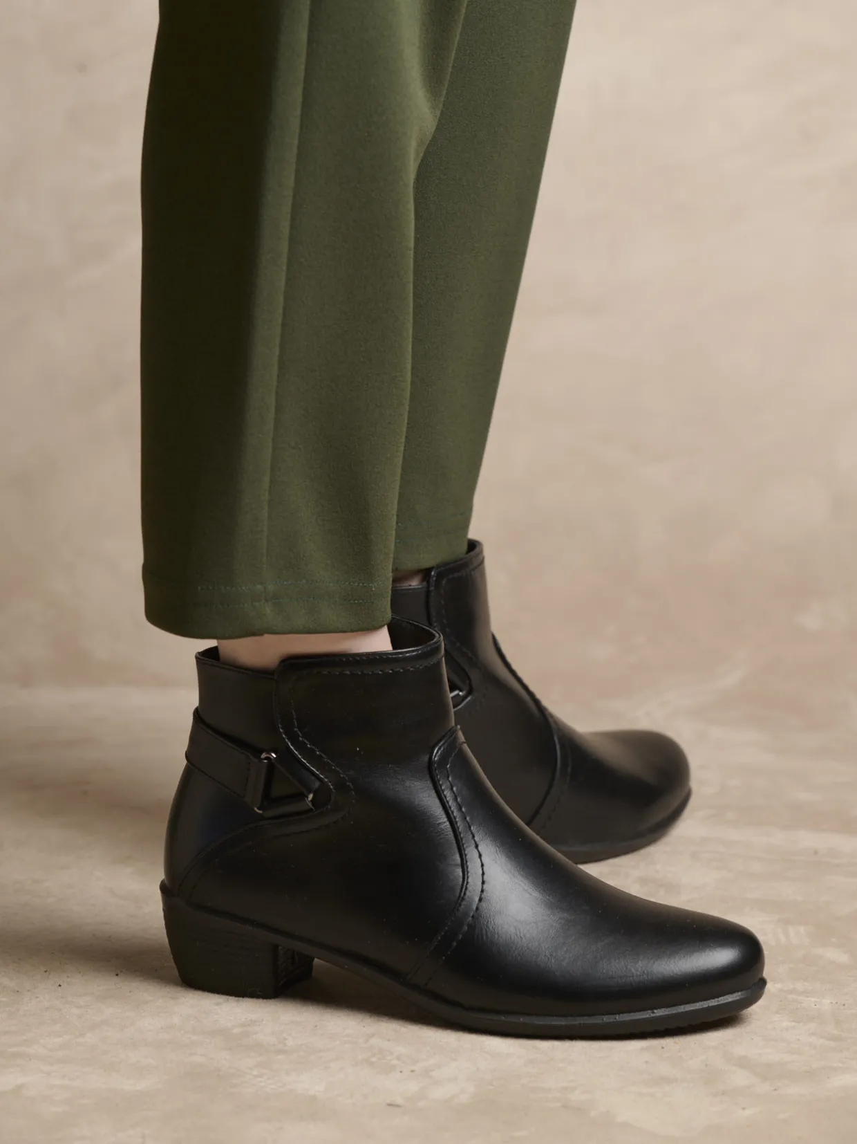 Femme Pédiconfort Boots zippées esprit cavalière