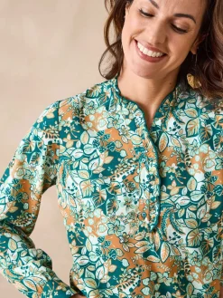 Femme Daxon Chemisier en crêpe col montant volanté