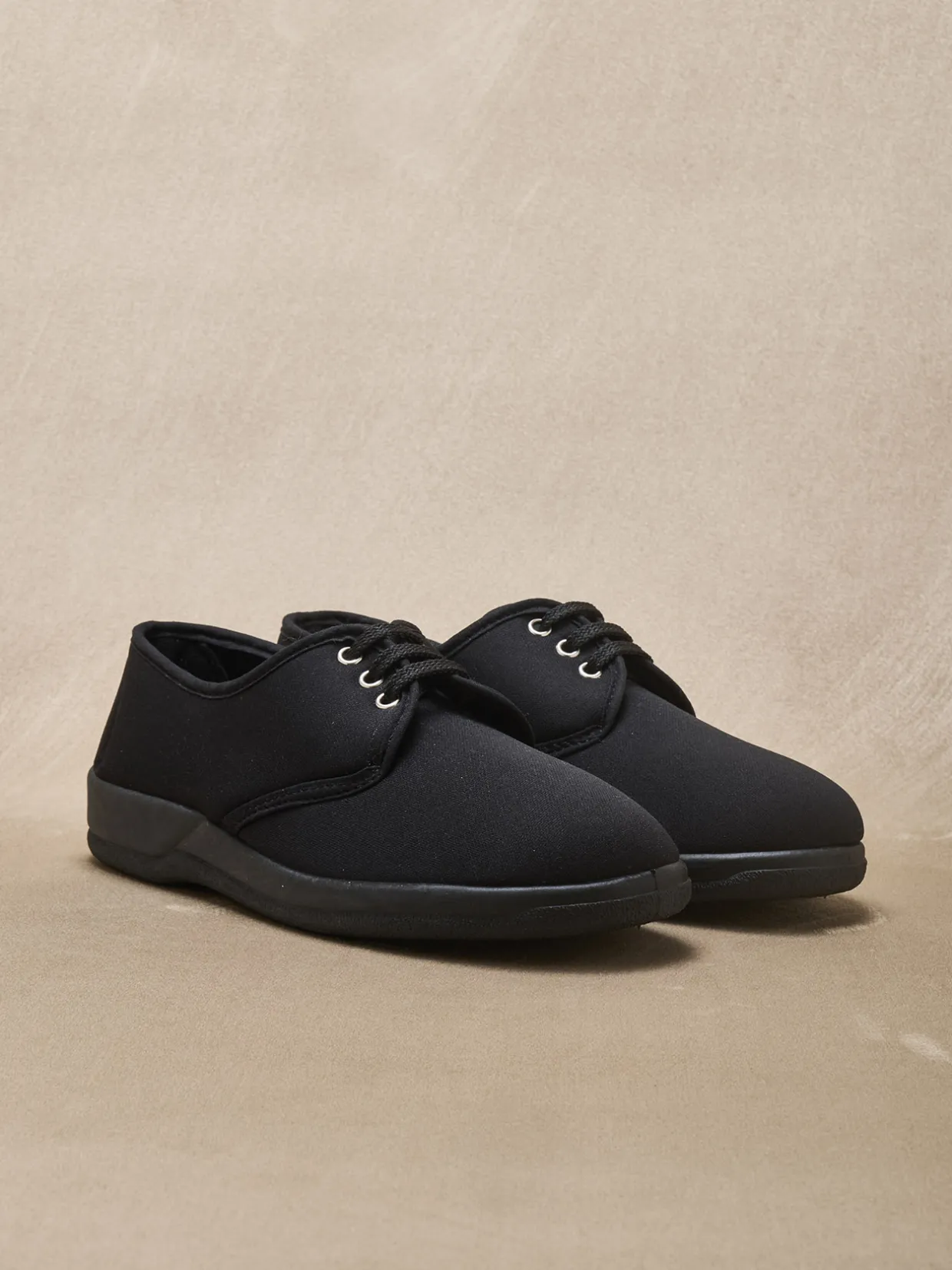 Femme Pédiconfort Derbies en maille légèrement extensible