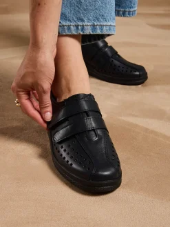 Femme Pédiconfort Derbies scratchées à semelle amovible