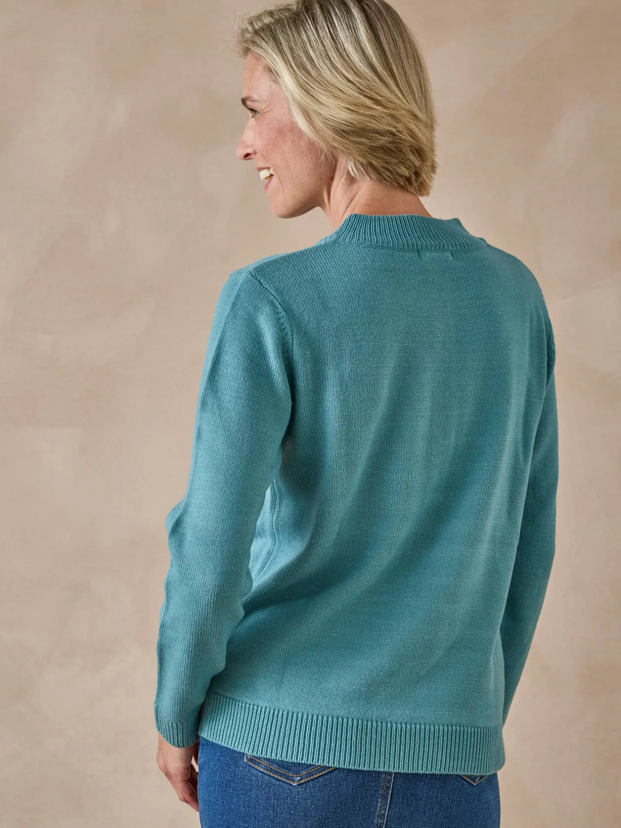 Femme Daxon Pull encolure tunisienne