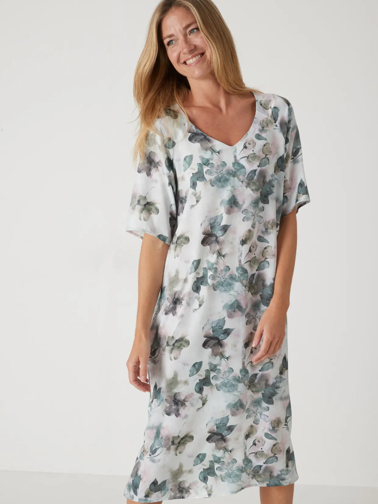 Femme Daxon Robe effet satiné manches larges