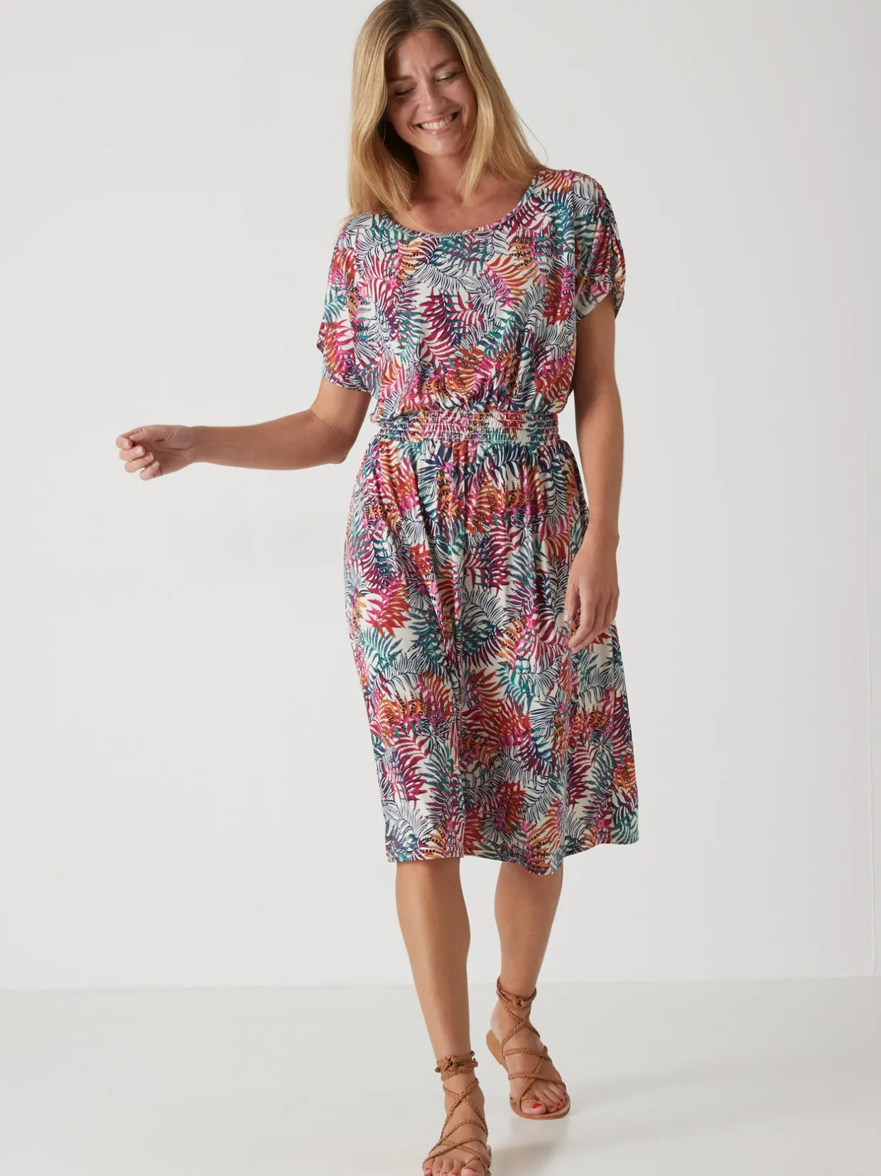 Femme Daxon Robe encolure bateau en maille fluide