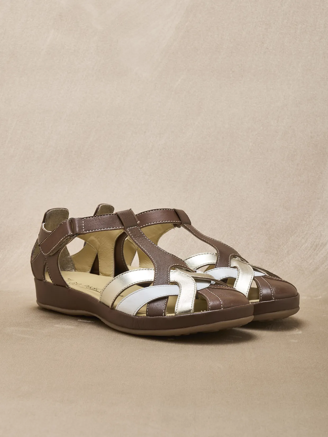 Femme Pédiconfort Salomés cuir à brides croisées