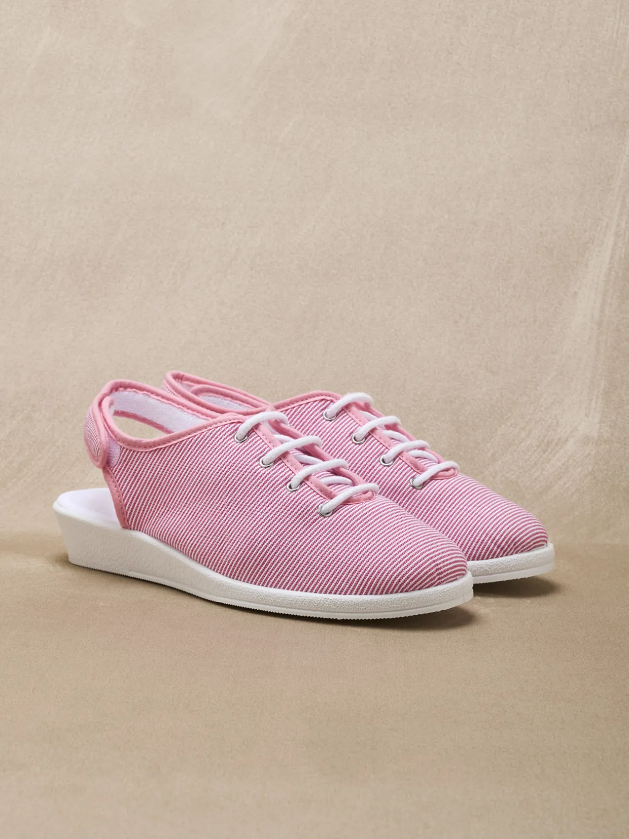 Femme Pédiconfort Sandales en toile ouverture totale