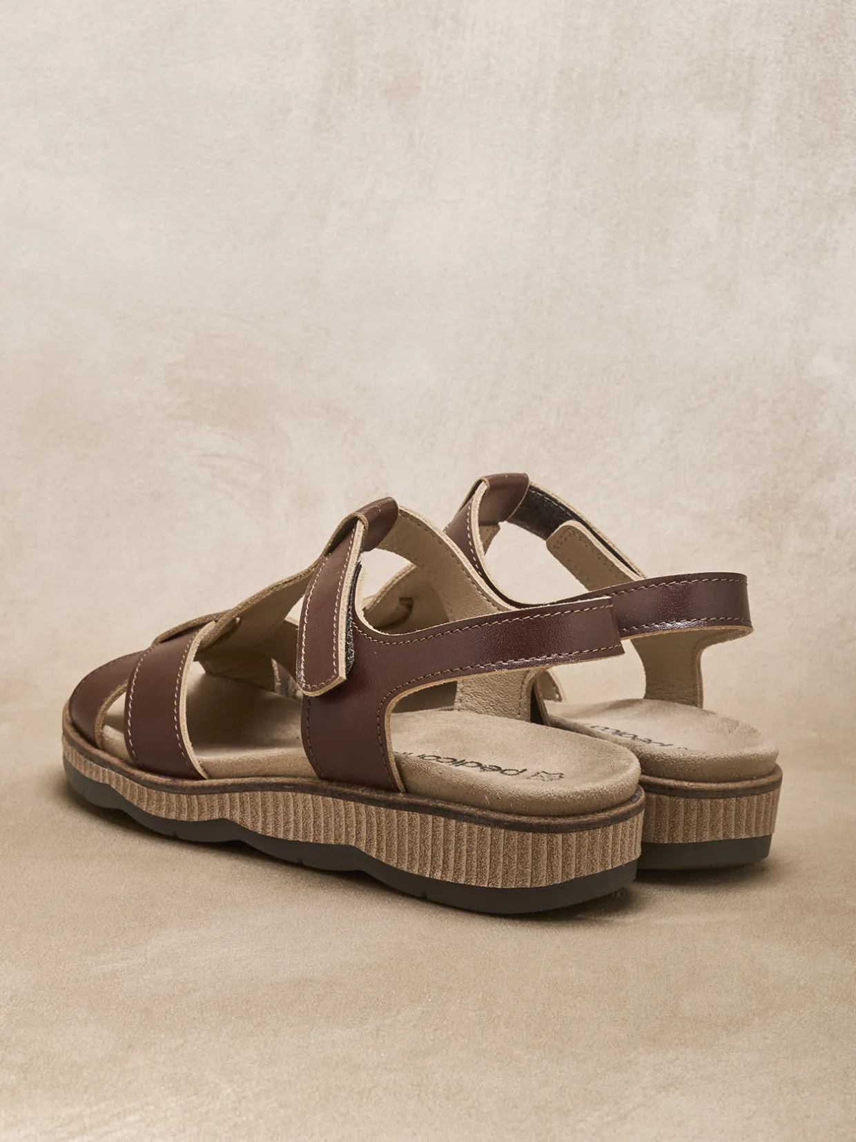 Femme Pédiconfort Sandales scratch à aérosemelle amovible