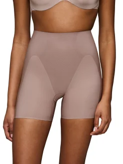 Triumph Short effet sculptant BMU Illusion Curve