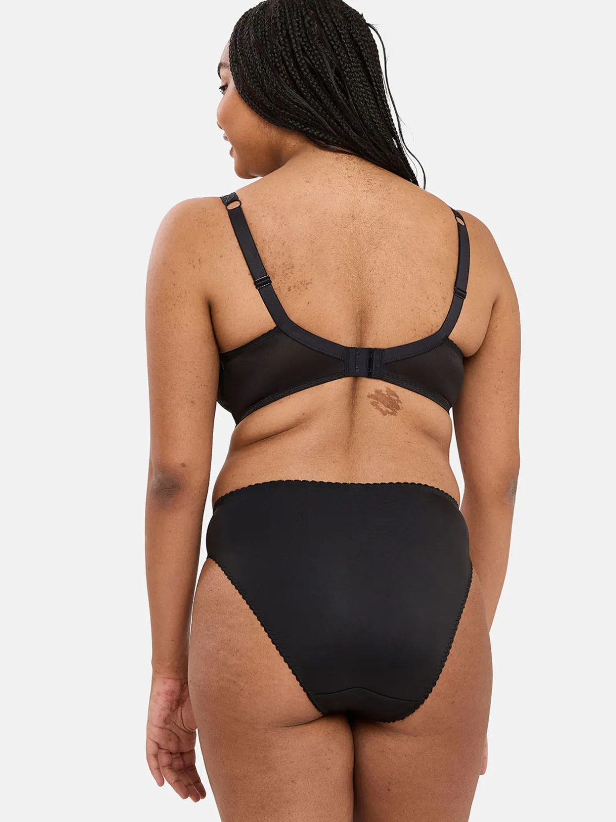 Sans Complexe Soutien-gorge à armatures brodé Narcisse