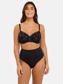 Sans Complexe String sculptant invisible Perfect Touch