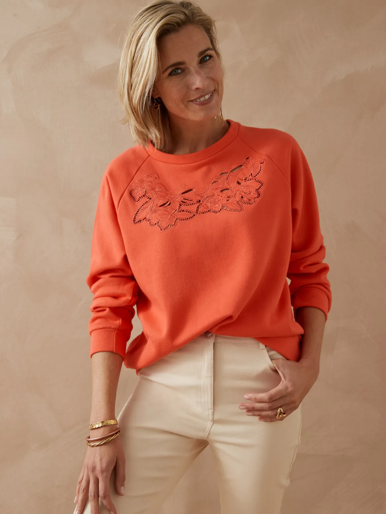 Femme Daxon Sweat-shirt brodé en molleton
