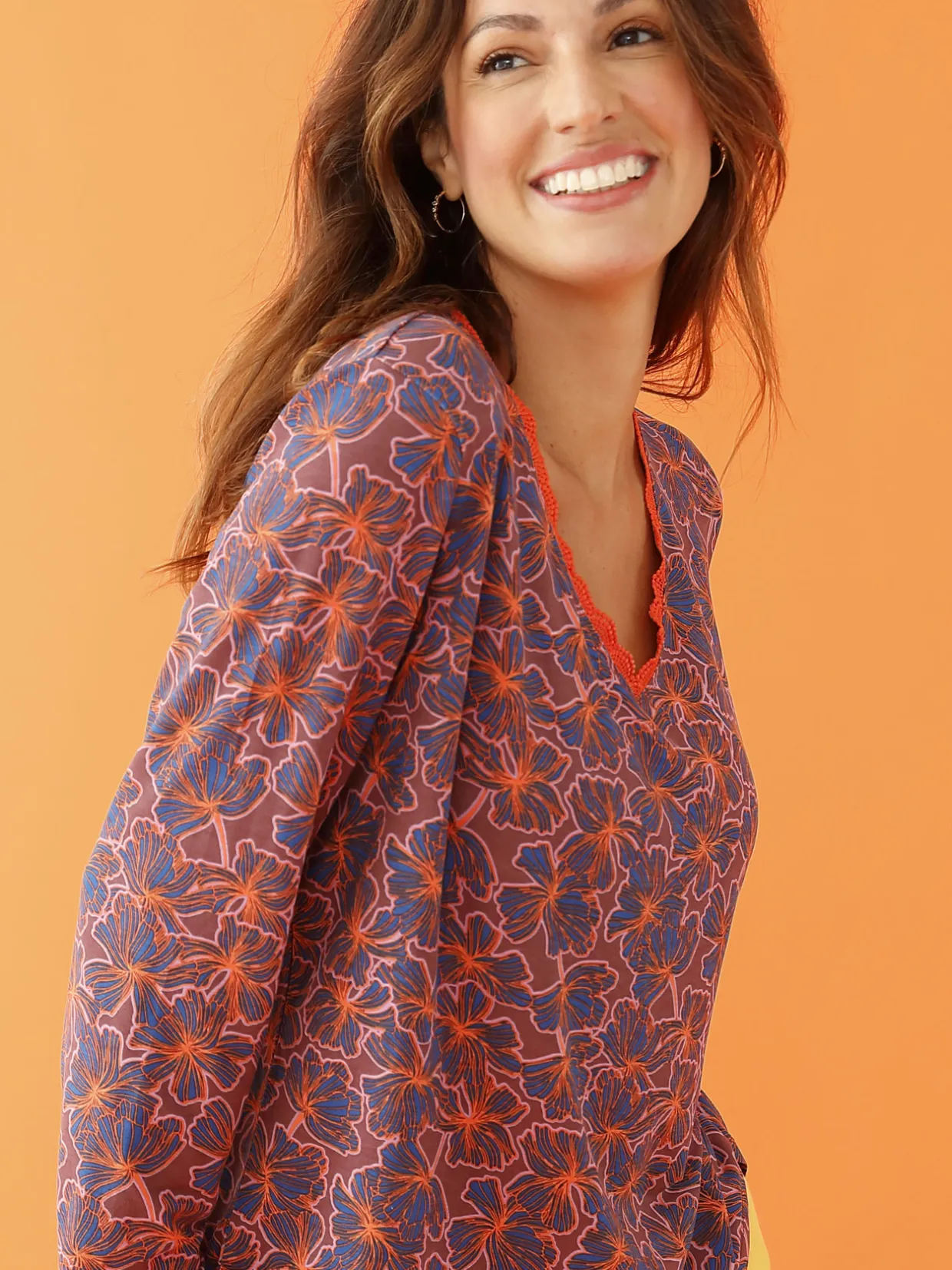 Femme Daxon Tee-shirt avec dentelle à l'encolure