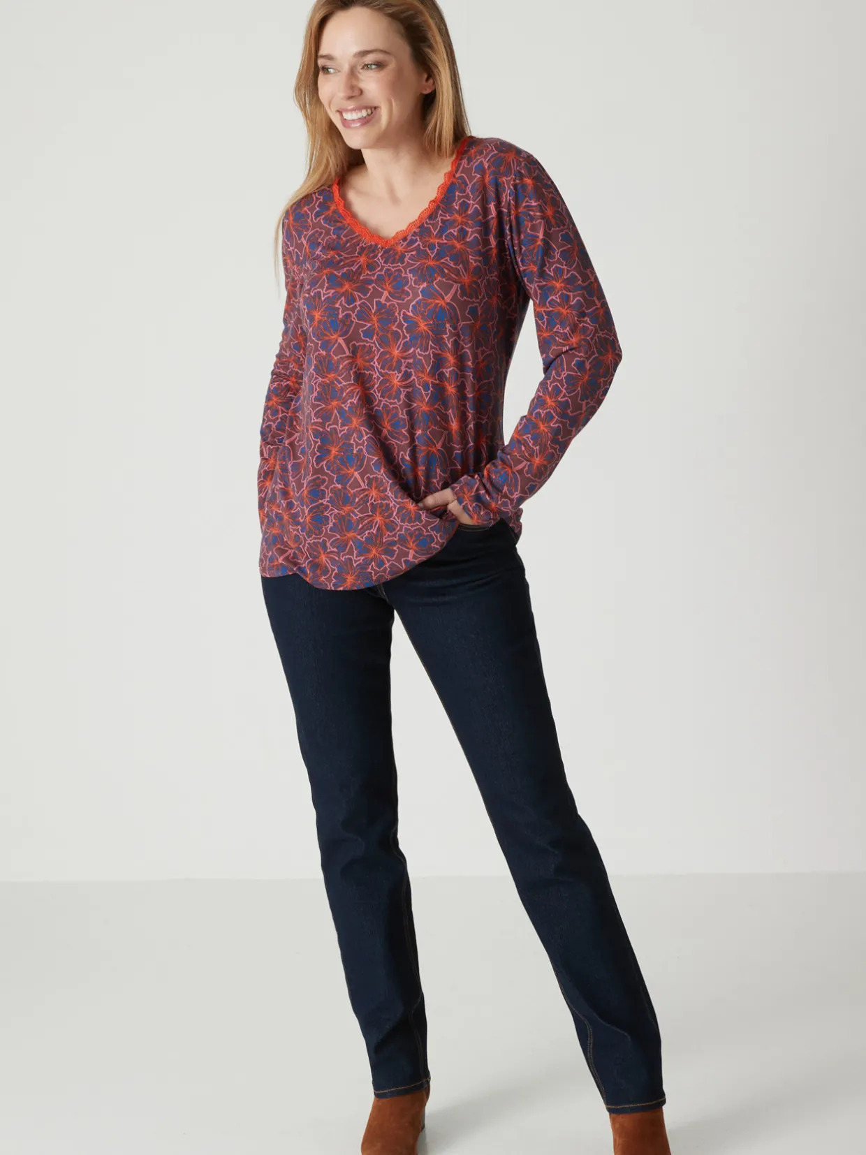 Femme Daxon Tee-shirt avec dentelle à l'encolure