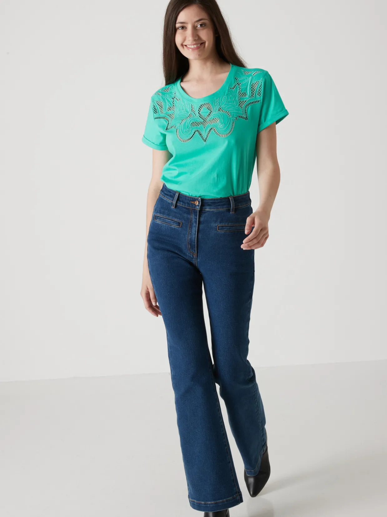 Femme Daxon Tee-shirt coton à broderies ajourées