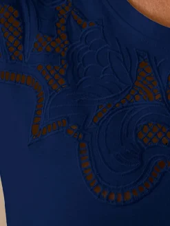 Femme Daxon Tee-shirt coton à broderies ajourées