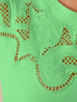 Femme Daxon Tee-shirt coton à broderies ajourées