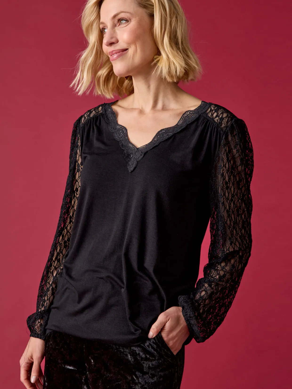 Femme Daxon Tee-shirt fantaisie avec dentelle