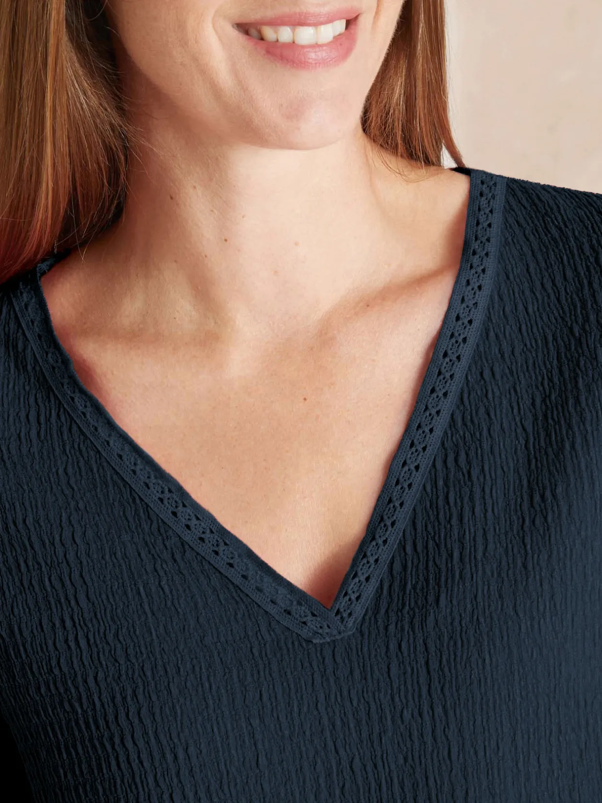 Femme Daxon Tee-shirt V galon fantaisie